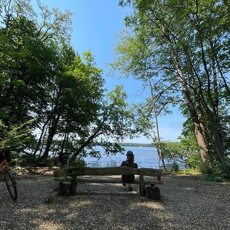Guesthouse With 3 Apartments, Just Outside Berlin, Near To Tesla Burig Bagian luar foto