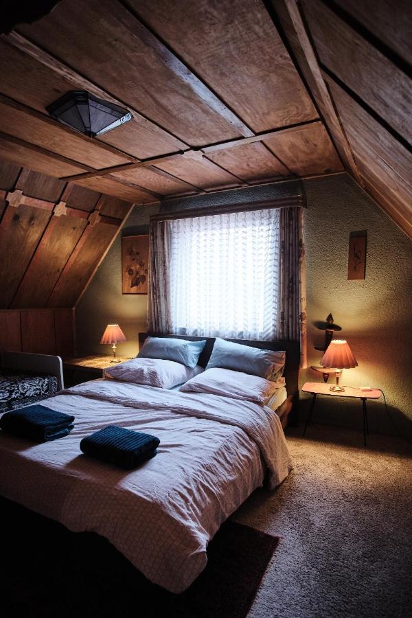 Guesthouse With 3 Apartments, Just Outside Berlin, Near To Tesla Burig Bagian luar foto