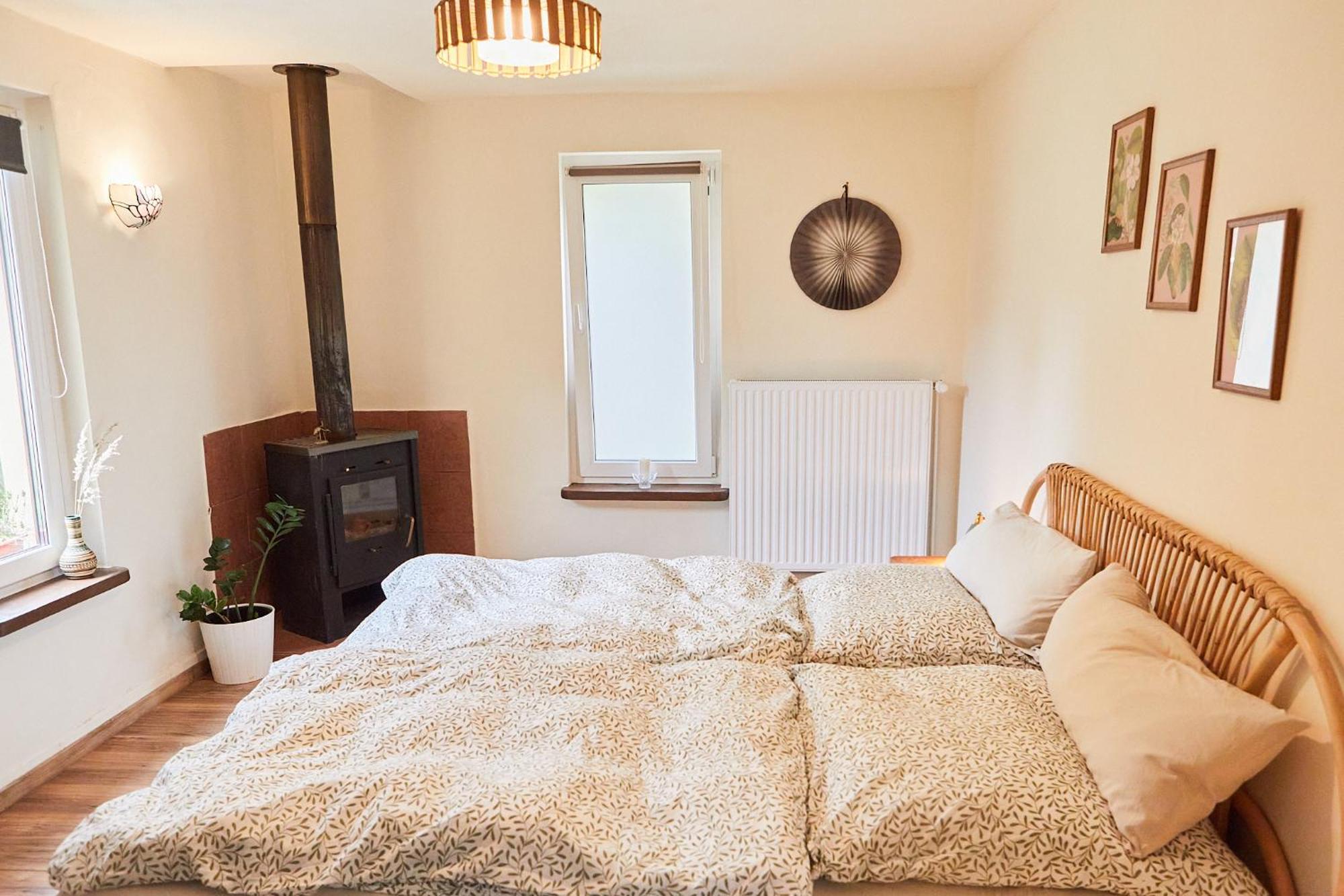 Guesthouse With 3 Apartments, Just Outside Berlin, Near To Tesla Burig Bagian luar foto